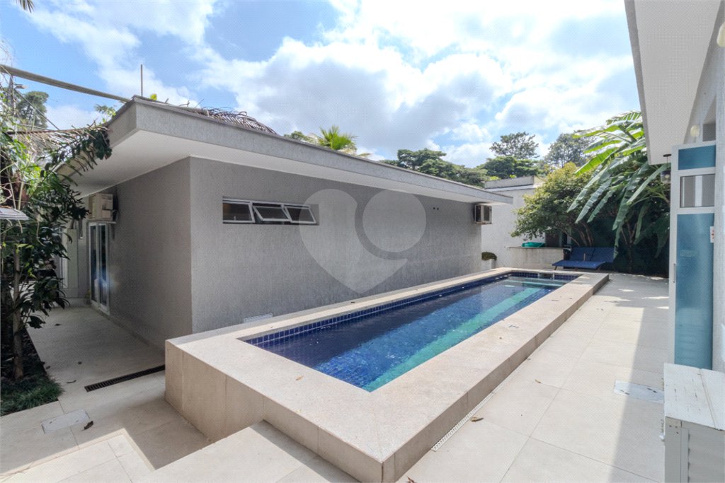 Casa Térrea à venda com 5 suítes em Brooklin, São Paulo, SP