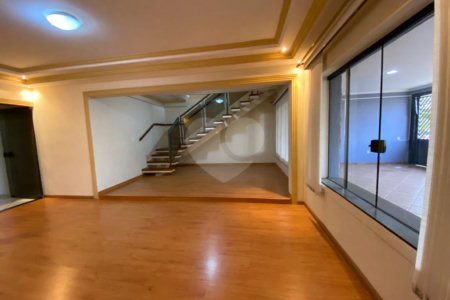 Casa no Jardim Hikare