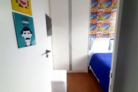 Apartamento com 2 quartos e 1 banheiro