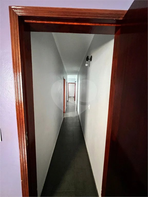 Sobrado com 3 dormitórios , sendo 1 suíte à venda no bairro Jardim Marek , Santo André