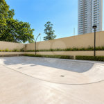 Apartamento de 106 m² no Auge Home Resort, porteira fechada, com 3 dormitórios, 1 suíte, varanda gourmet, 2 vagas, depósito e lazer completo.