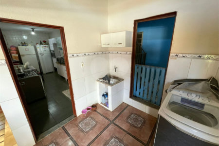 Duas casas para venda no mesmo terreno na Vila Celina
