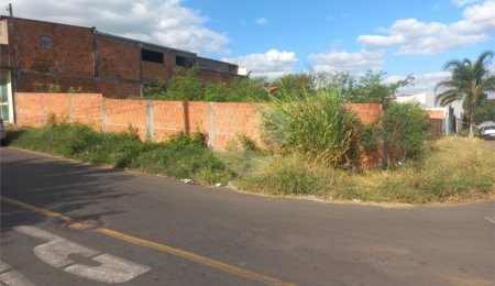Terreno à venda em Residencial Monsenhor Romeu Tortorelli, São Carlos, SP