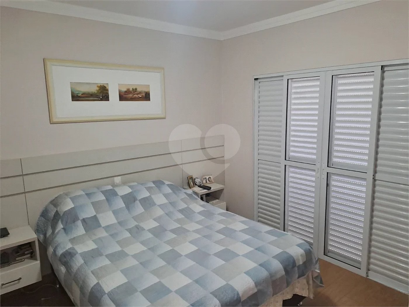 Linda Casa 3 dormitórios com piscina - R$ 950.000,00