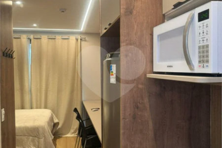 VENDO - Studio mobiliado e decorado na Vila Mariana.
