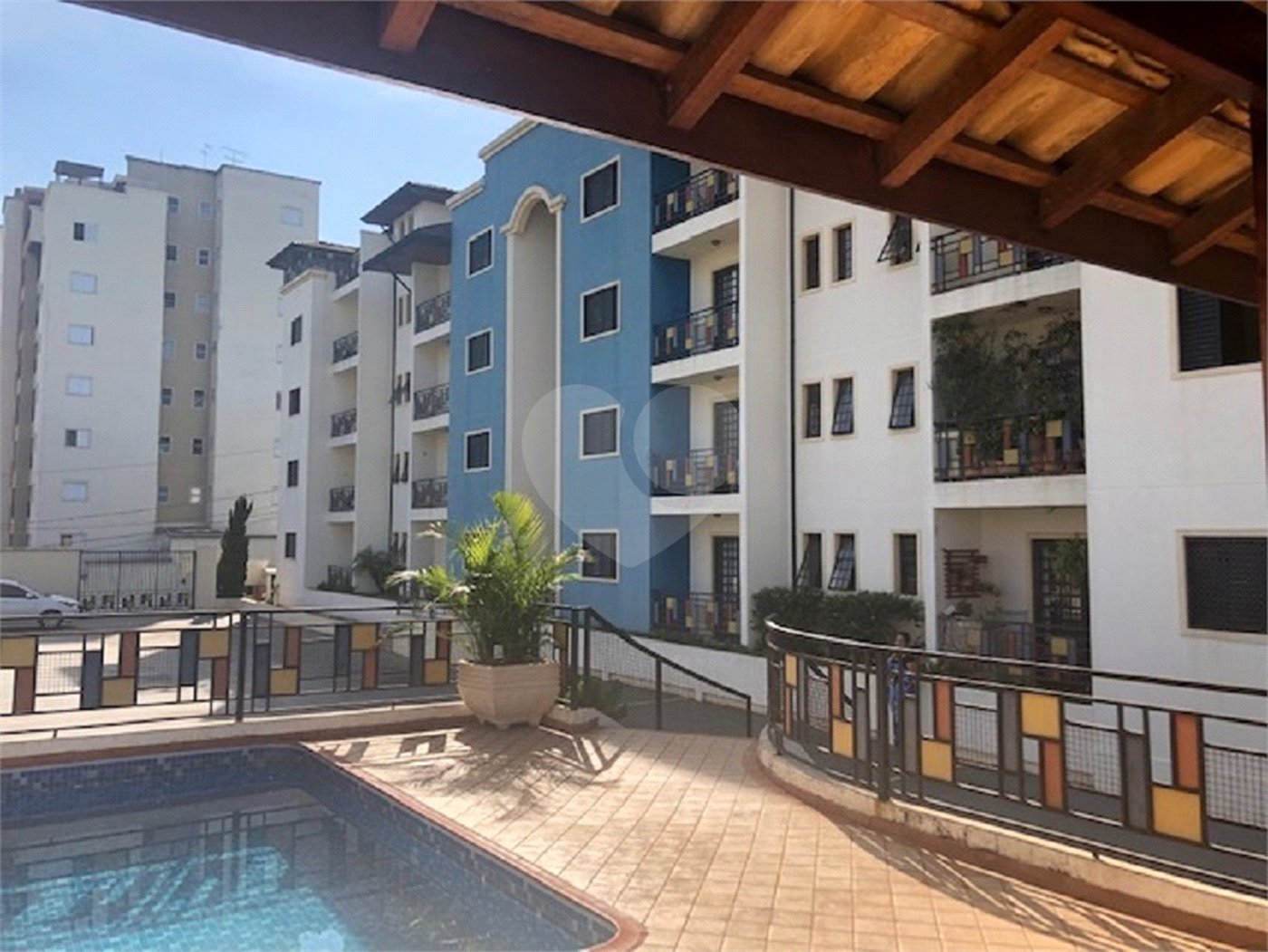 Apartamento no Condomínio Residencial Piet Mondrian.