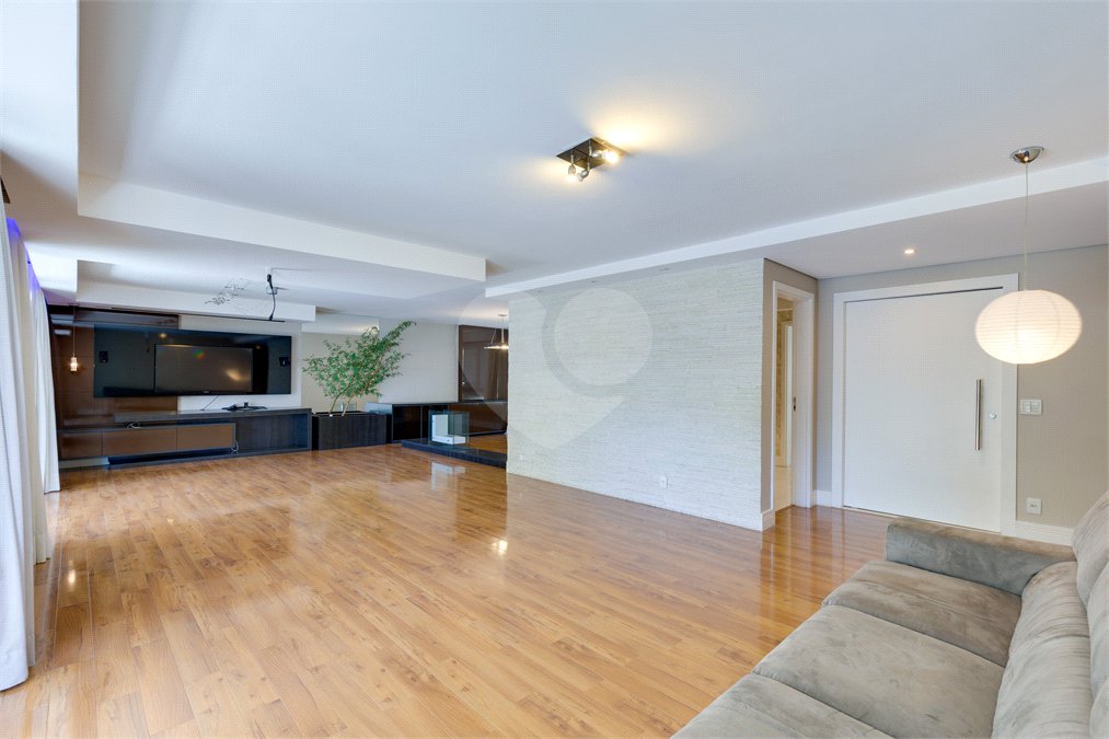 Apartamento para alugar com 4 suítes em Alto da Boa Vista, São Paulo, SP