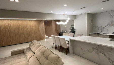 Apartamento à venda com 3 suítes em Mooca, São Paulo, SP