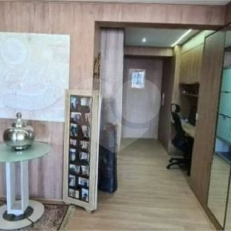 Apartamento com 105m² , 2 dormitórios , sendo 2 suítes , 2 vagas , à venda no Brás.