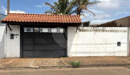 Casa à venda com 3 quartos, sendo 1 suíte,  em Jardim Embaré, São Carlos, SP