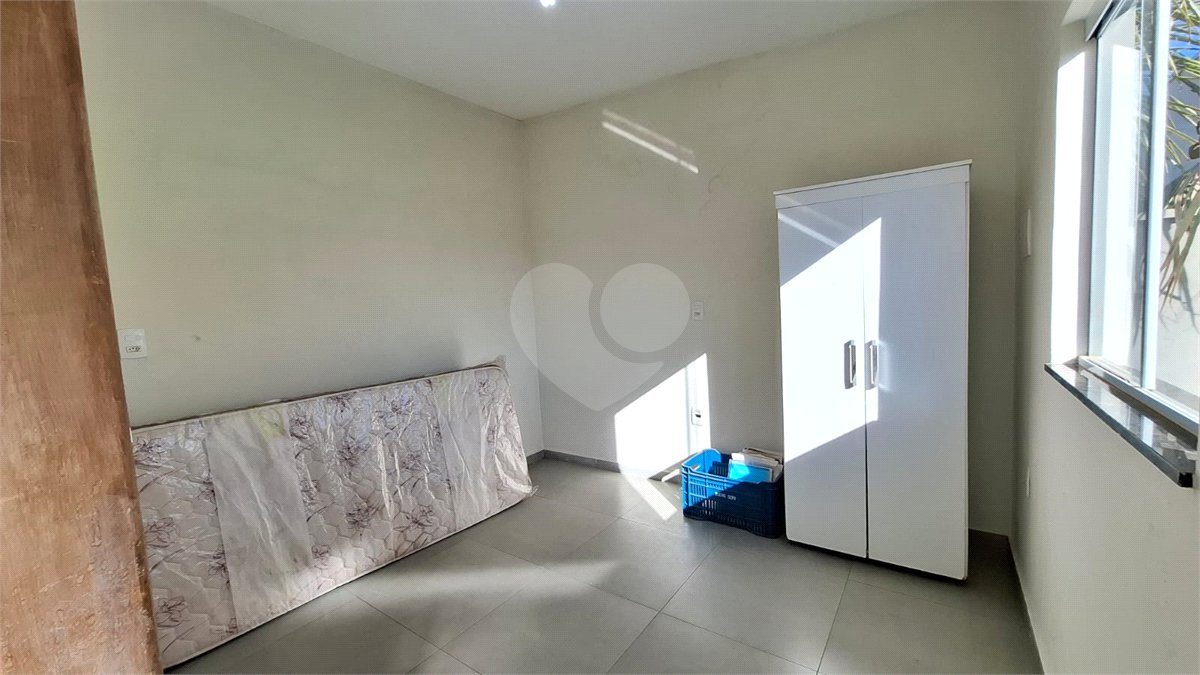 Casa Térrea de Alto Padrão à Venda – Próxima ao Shopping