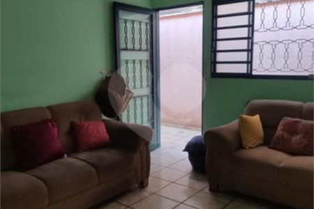 Casa térrea no Santa Angelina