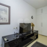 Apartamento á venda em Higienópolis com 212m² 3 dormitórios 1 suíte 2 vagas
