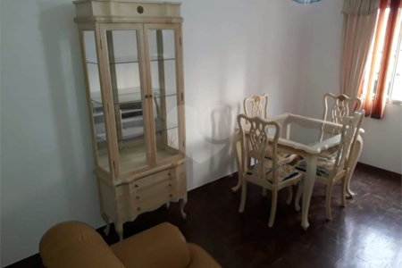 Apartamento para locação na Saúde de 80m² com 2 dormitórios.