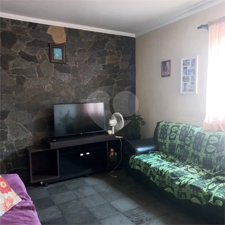 Imóvel em excelente estado de conservação localizado no Jardim Beatriz a Venda