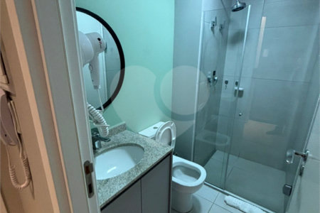 Studio mobiliado em andar alto com lazer completo em Indianópolis