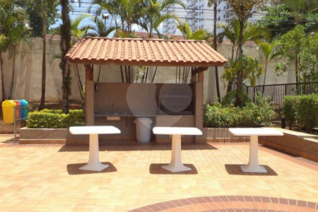 Apartamento à venda com 2 quartos, sendo 1 suíte, em Jardim Marajoara, São Paulo, SP