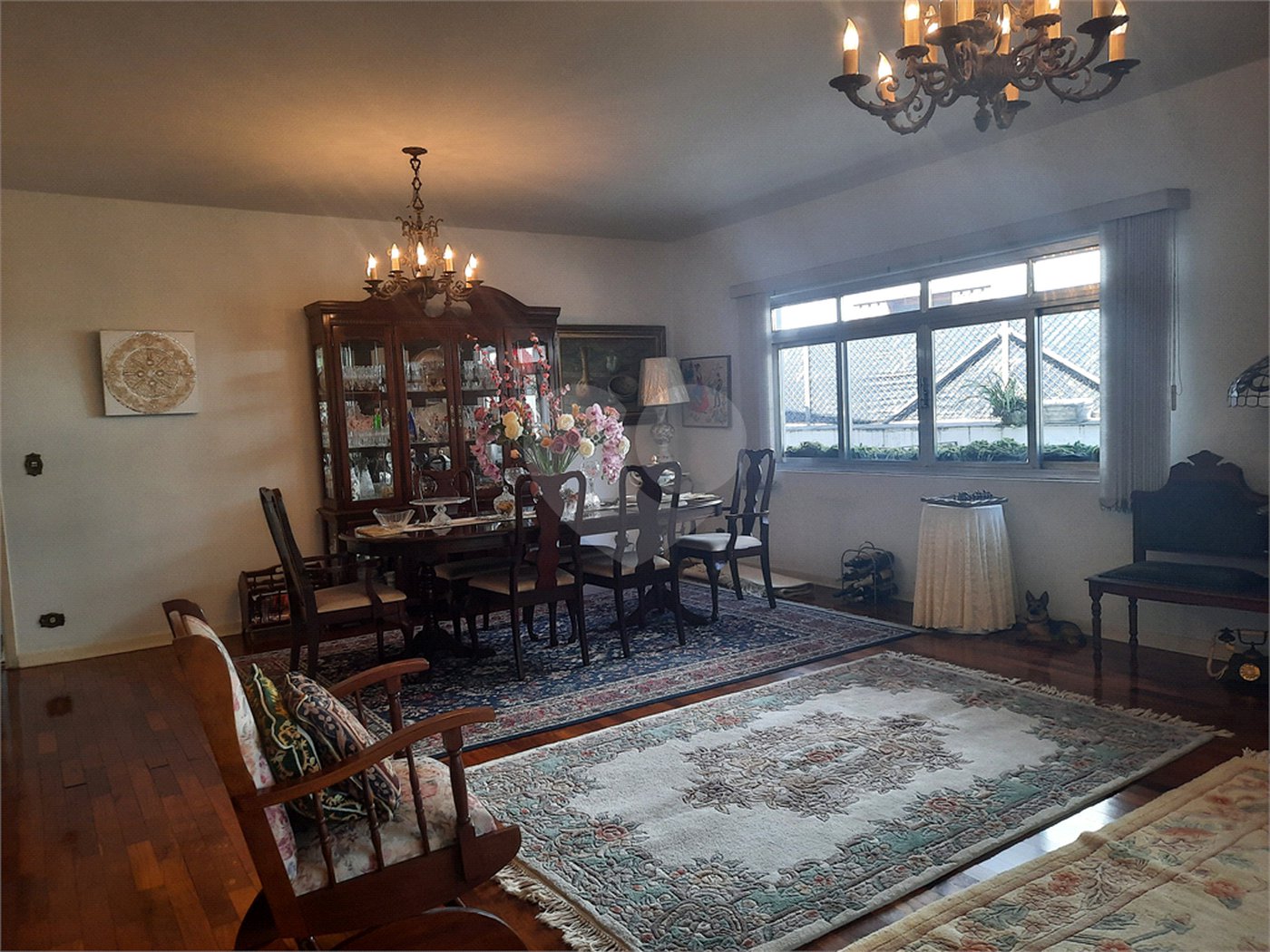 Casa com 4 quartos e 3 suítes com ótimo lazer no Jardim Marajoara