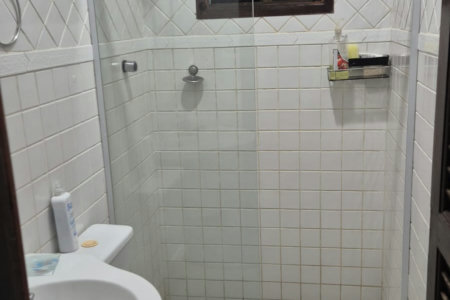 Casa à venda com 5 quartos, sendo 3 suítes, em Real, Praia Grande - SP
