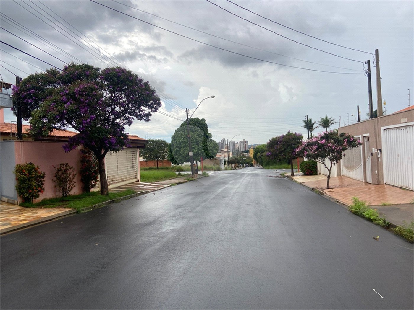 Casa térrea no Centro