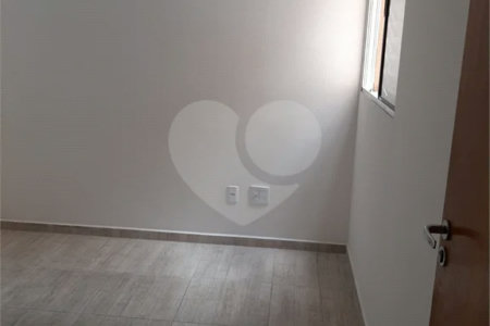 Casa em condomínio com 55m² , 2 dormitórios , sendo 2 suítes , 2 vagas , à venda na Penha.