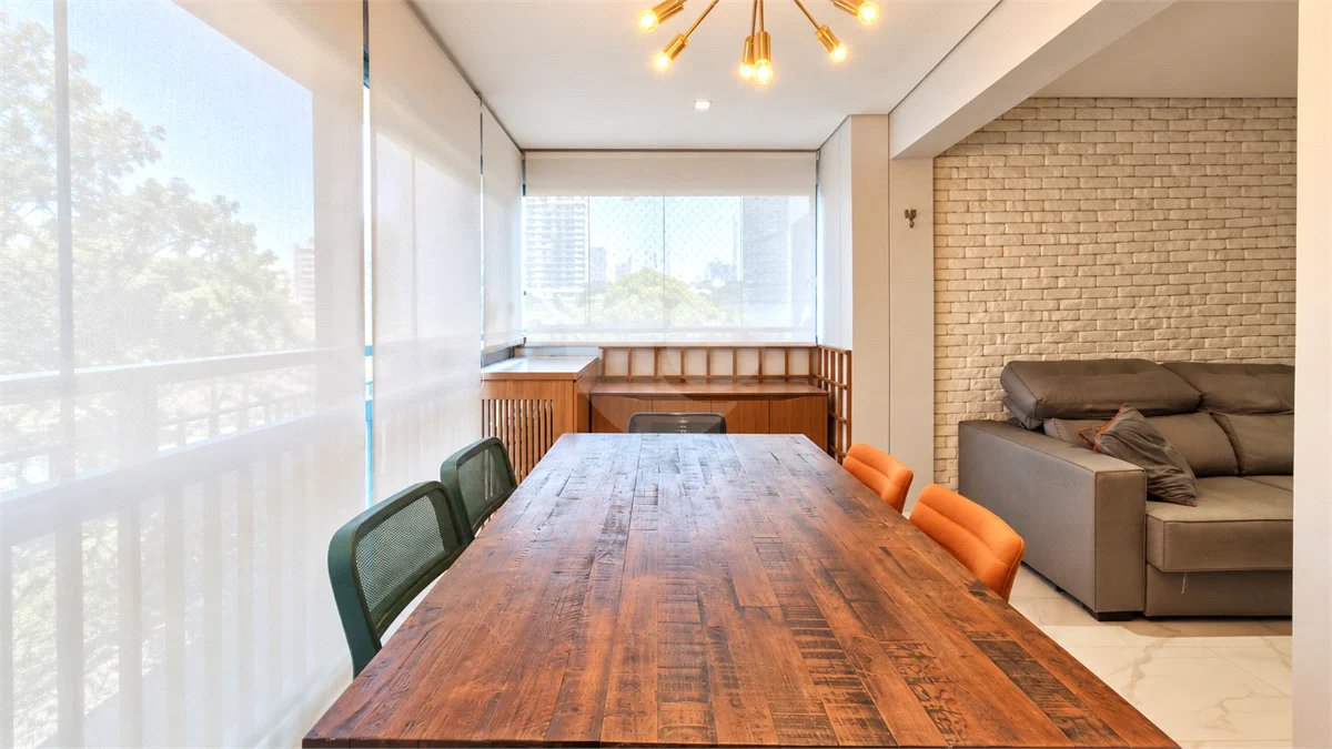 Apartamento 2 dormitórios 1 suíte 1 vaga de garagem