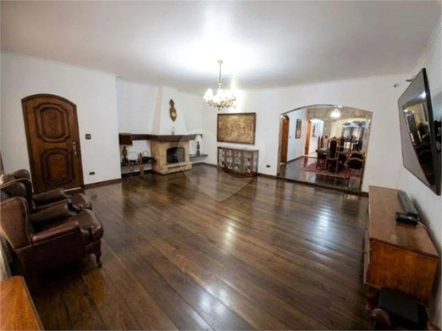 Casa à venda com 4 quartos, sendo 1 suíte, em Tucuruvi, São Paulo, SP