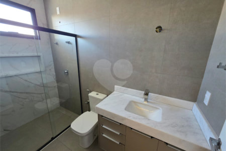 Casa Térrea 3 suítes e Closet no Residencial Villeneuve!