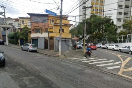 Sobrado comercial para locação em Perdizes | 160m² | 2 Andares | 7 Salas