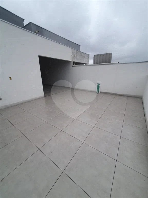 Cobertura com 100m² , 2 dormitórios , sendo 1 suíte , 1 vaga , à venda no bairro Campestre em Santo André.