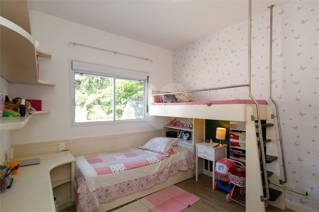 Casa à venda com 5 suítes no condomínio Villa Florida, São Paulo - SP