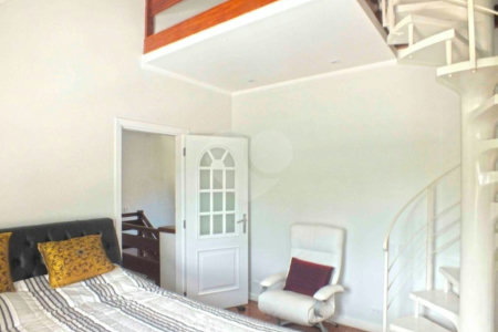 Casa à venda com 5 suítes no condomínio Vilaggio Monte Alegre, São Paulo - SP