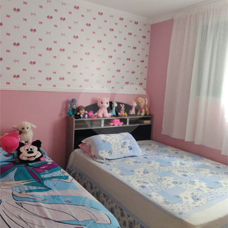 Apartamento no Condomínio Mont Royal