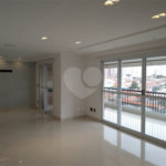 Apartamento 3 suítes, varanda gourmet, 3 vagas em Condomínio Clube na Mooca