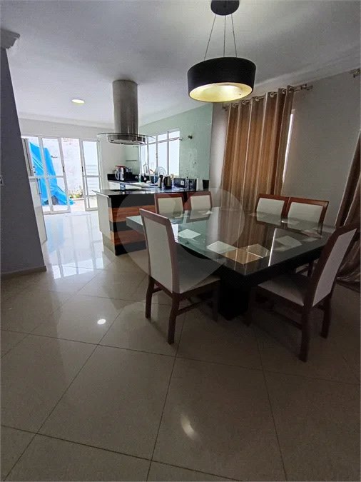 Sobrado de 400m² - Alto Ipiranga. Mogi das Cruzes/SP