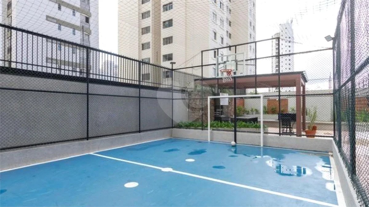 Apartamento à venda com 3 quartos, sendo 1 suíte, em Campo Belo, São Paulo, SP
