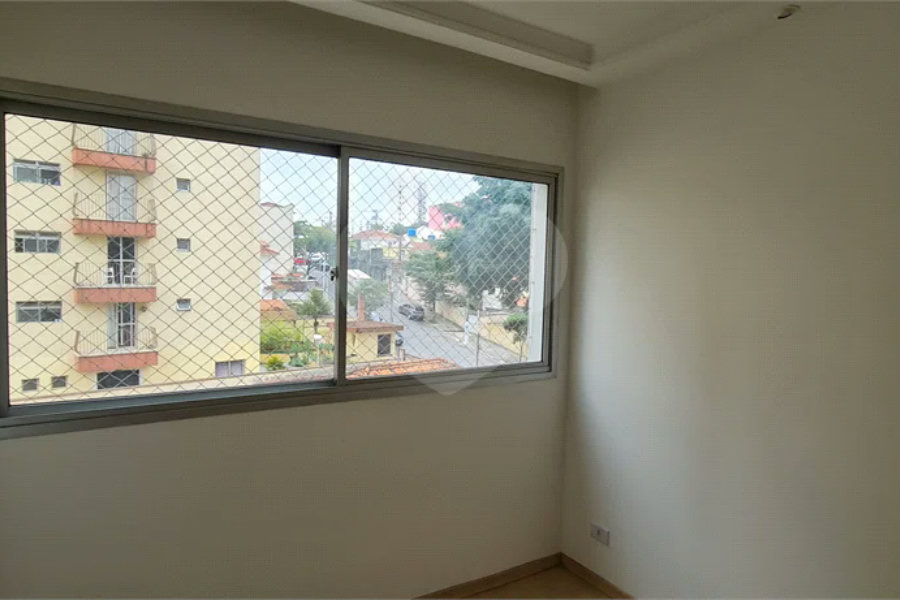 Apartamento 2 quartos (1suíte) 1 vaga na rua Piracema próximo a Saint Tropez