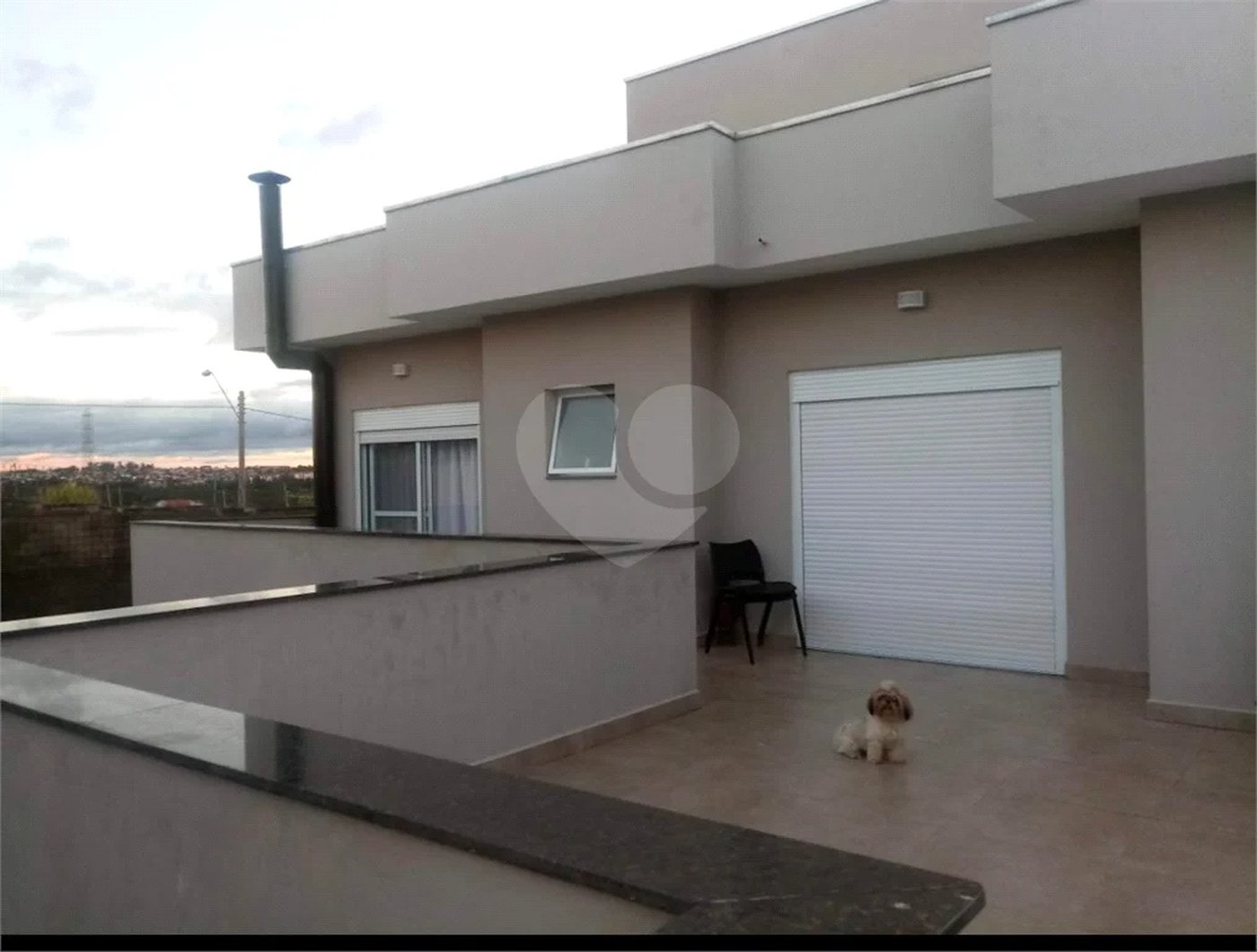 Sua nova casa com piscina e área gourmet te espera! no Golden Park em Hortolandia