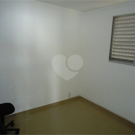 Apartamento no Condomínio Monte Nevada.