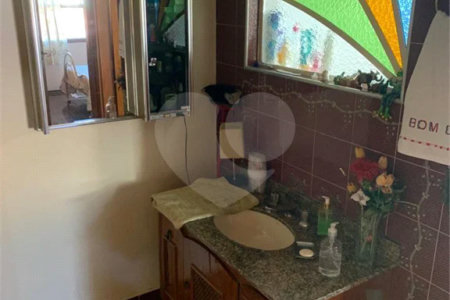 Casa à venda em São Caetano do Sul, 3 quartos (1 suíte), 5 garagens