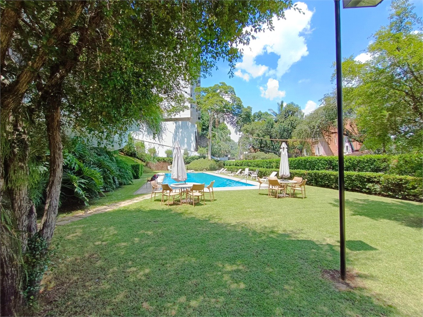Apartamento em Higienópolis com 4 suites, 4 vagas, 431 m2