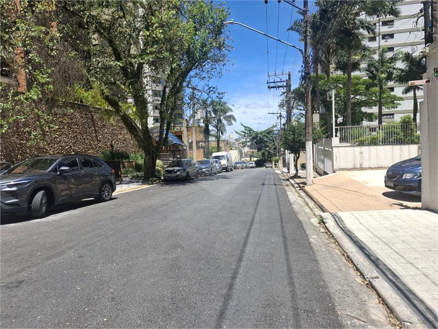 Apartamento, a venda, com 300m² de área privativa, 4 suítes, 4 vagas - Santana / SP