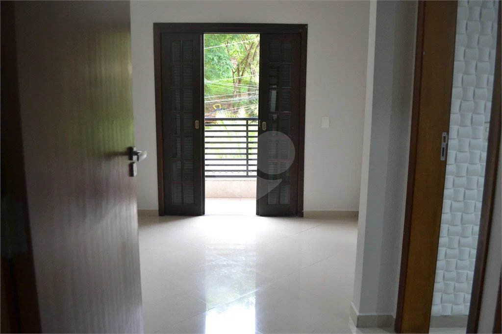 .Casa Alto Padrão à Venda no Jardim Líbano – 3 Suítes | Gourmet | Piscina