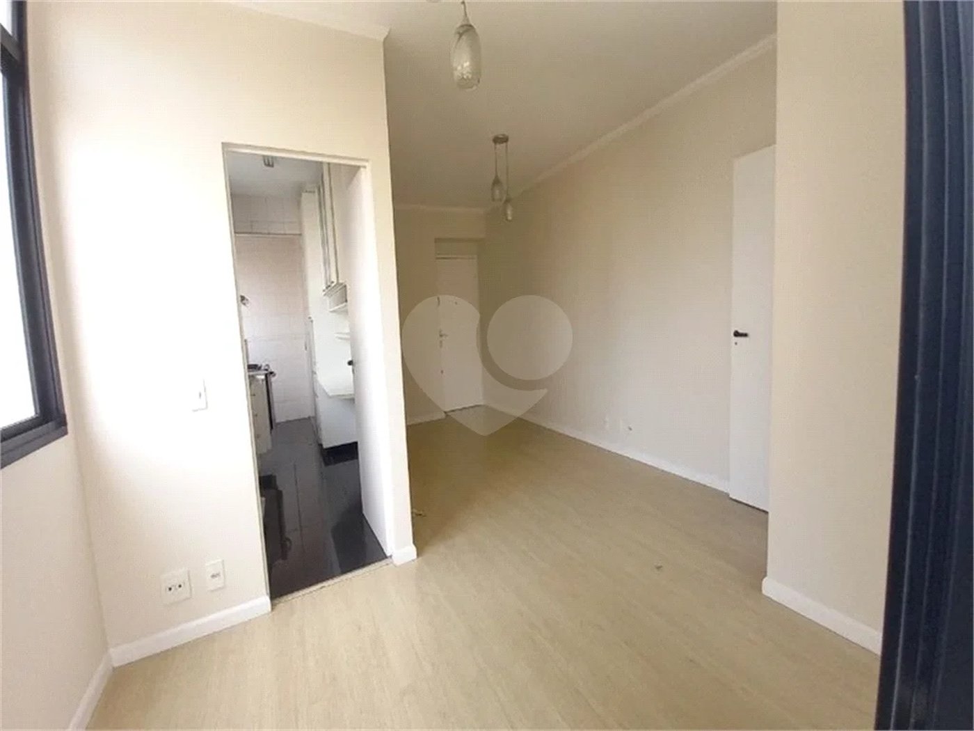 Excelente apartamento, 3 quartos e 2 vagas, para venda na Aclimação!