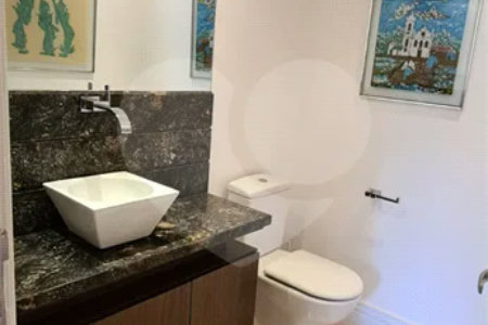 Apartamento à venda no Campo Belo com 110m², 03 dormitórios sendo 01 suite, 2 vagas - São Paulo/S