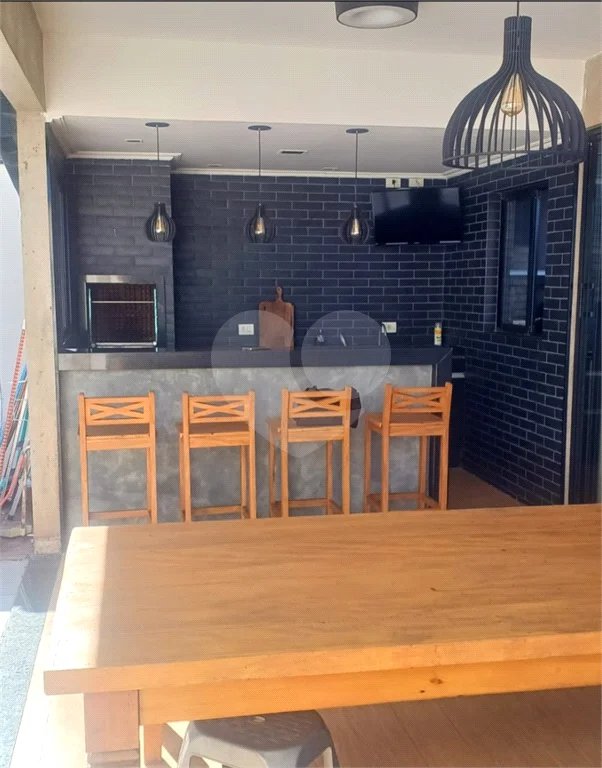 Casa a venda no Condomínio Reserva das Paineiras no Bairro Ondas em Piracicaba - SP.