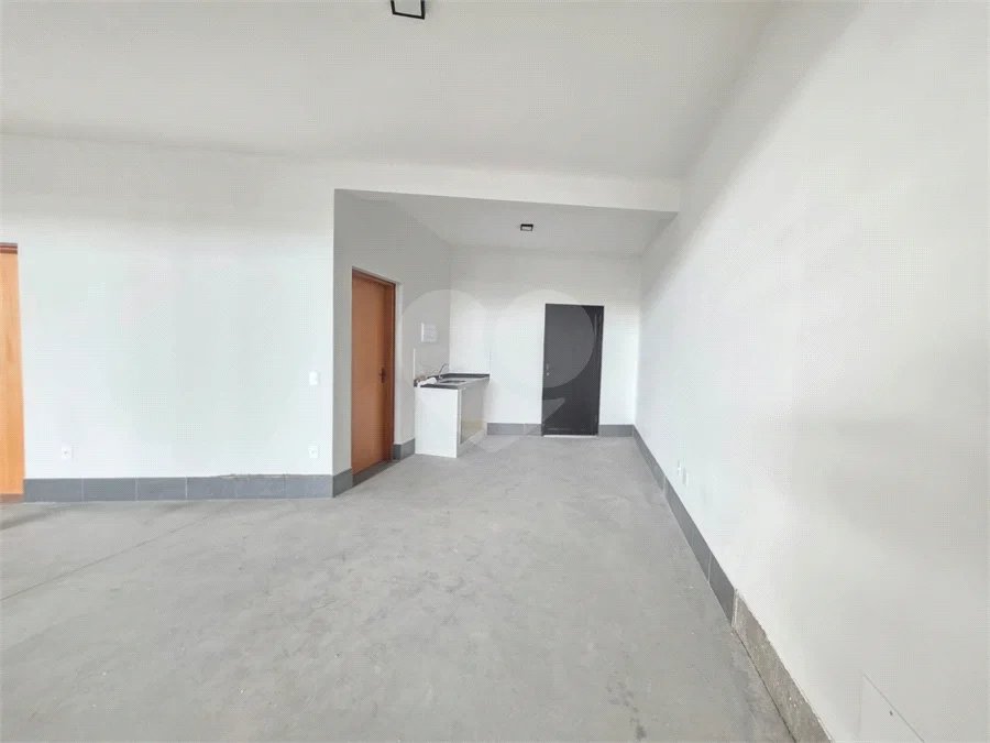 Prédio Comercial para Locação no Jardim Santo Antônio em Valinhos/SP
