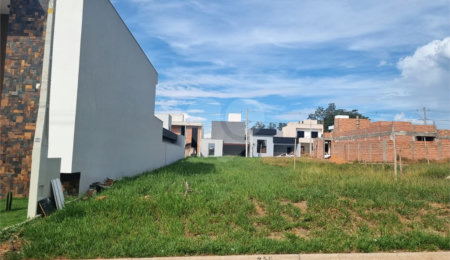Terreno à venda no condomínio Residencial Villeneuve, São Carlos - SP