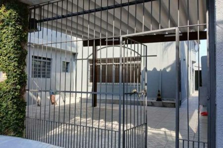 Sobrado à venda com 3 quartos, sendo 1 suíte, em Jaguaré, São Paulo - SP
