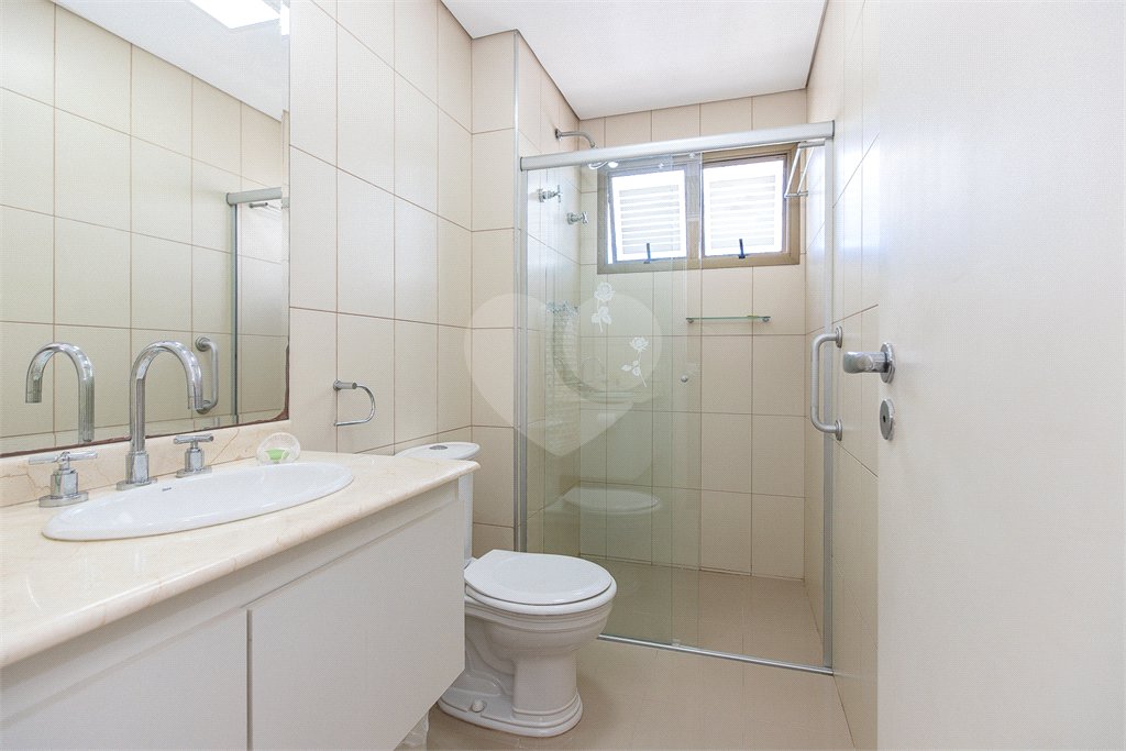 Apartamento à venda na Vila Mariana com 4 dormitórios